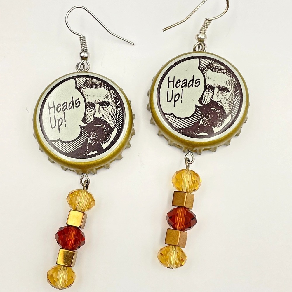 Vintage Bottle Cap Dangle Earrings Heads Up Comic Portrait Beaded Retro‎ Pop Art